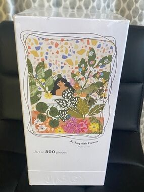 JIGGY - Jigsaw Puzzle for Adults - 800 Piece Bathing with Flowers NWT